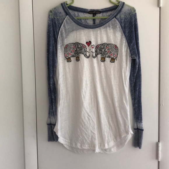 Almost Famous Tops - Almost Famous Elephant Long Sleeve Top Almost Famous Tops - Almost Famous Elephant Long Sleeve Top